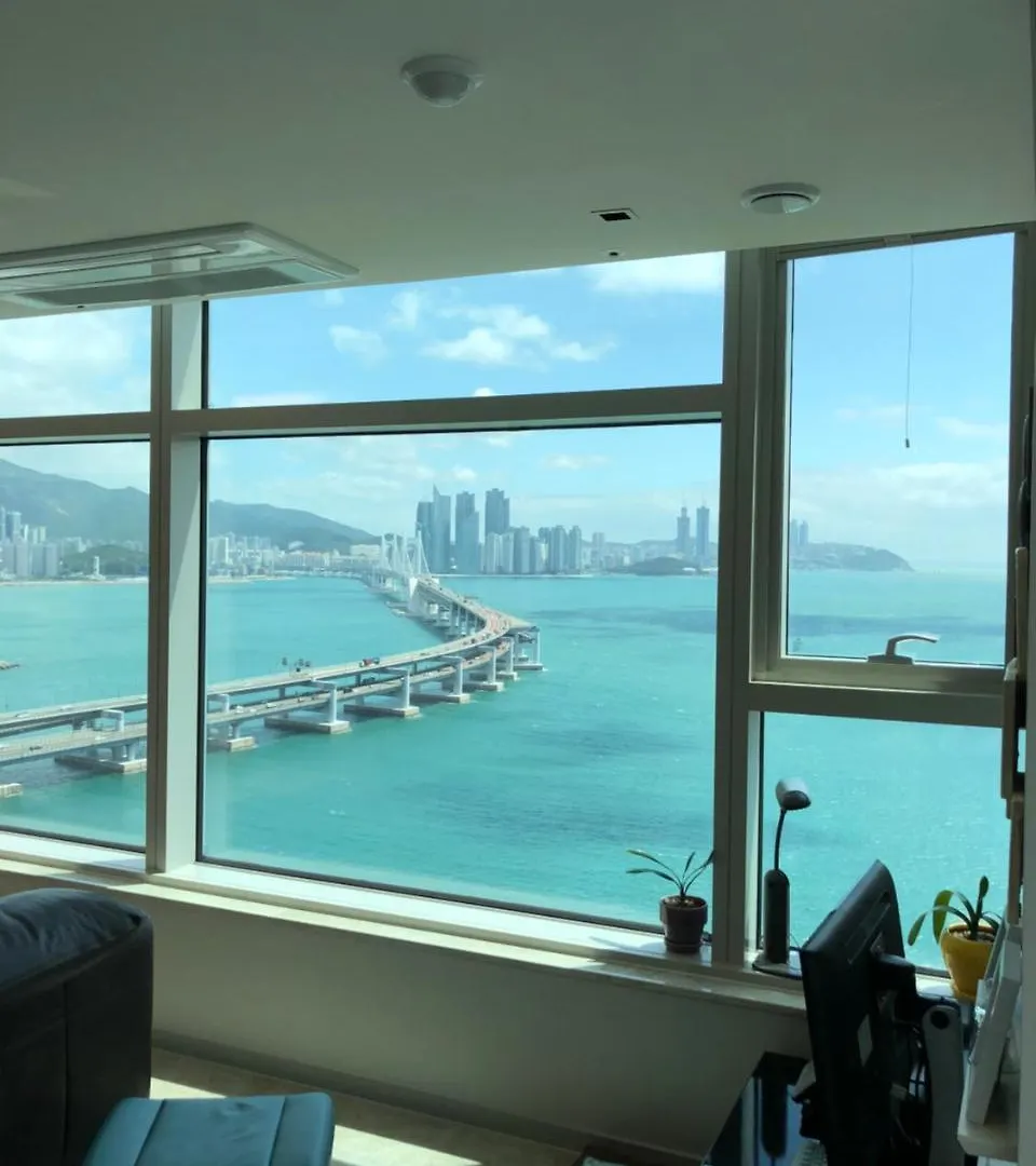 Busan Yongho Dong W Apt Hotel