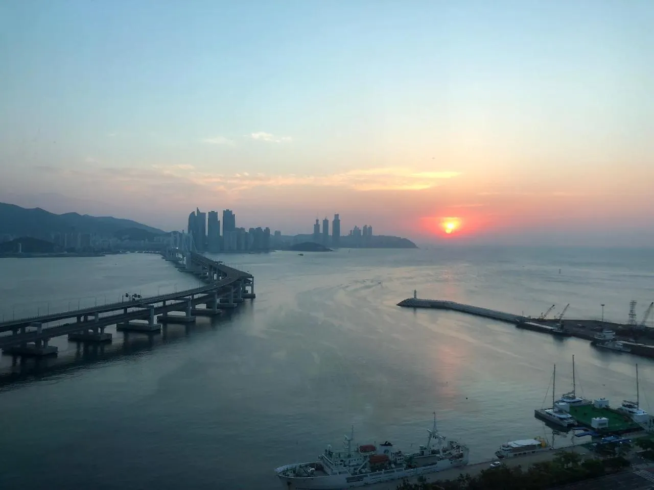 Busan Yongho Dong W Apt Hotel 0*,  South Korea